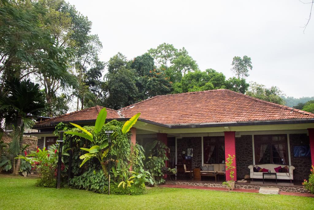 The Kandyan Manor By Bhathiya & Suzy Buitenkant foto